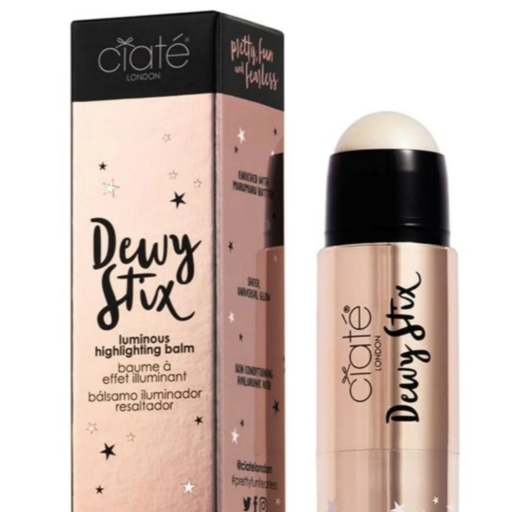 🔥Host Pick!🔥Ciate London - Dewy Stix Highlighter